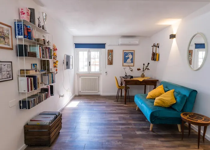 Casa Gaia, *